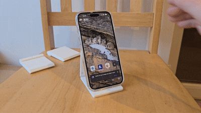 Folding Smartphone Stand (TPU/Magnetic)