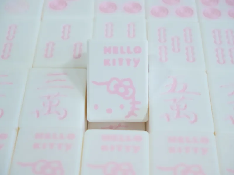 Kit de Mahjong Hello Kitty