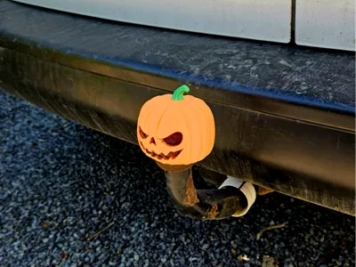 Pumpkin Head Tow Hitch Cover