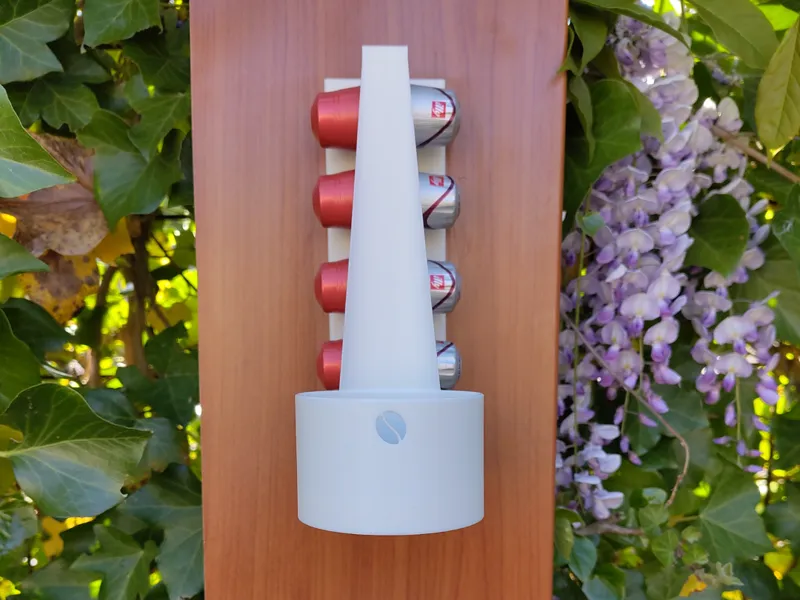 OutIn wall mount