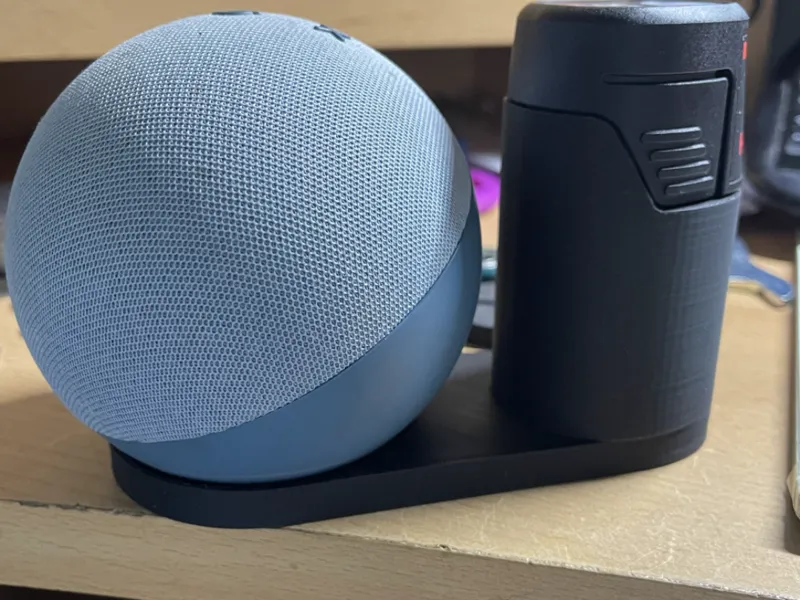 Amazon Alexa Echo Dot halter mit 12V Bosch Akku