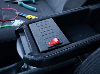 VW Golf MK4 / Bora-Armrest Switch Panel (4 slots)