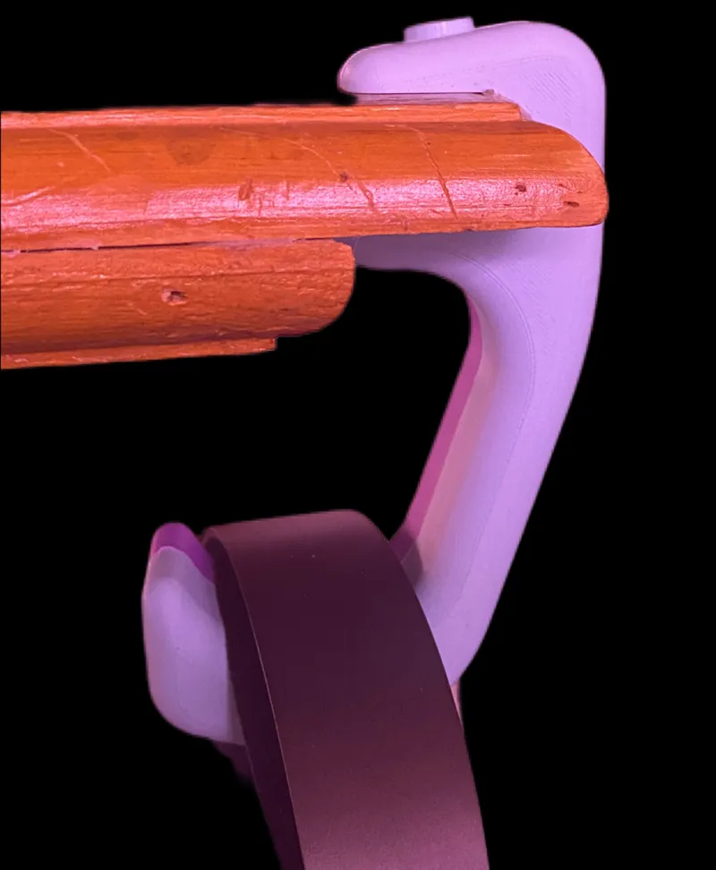 Two Tone Over Edge Headphone Holder