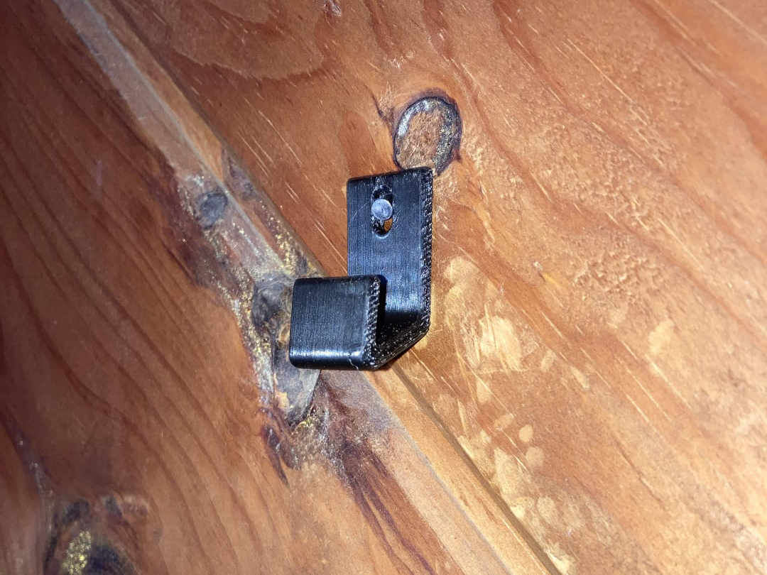 Road sign wall bracket