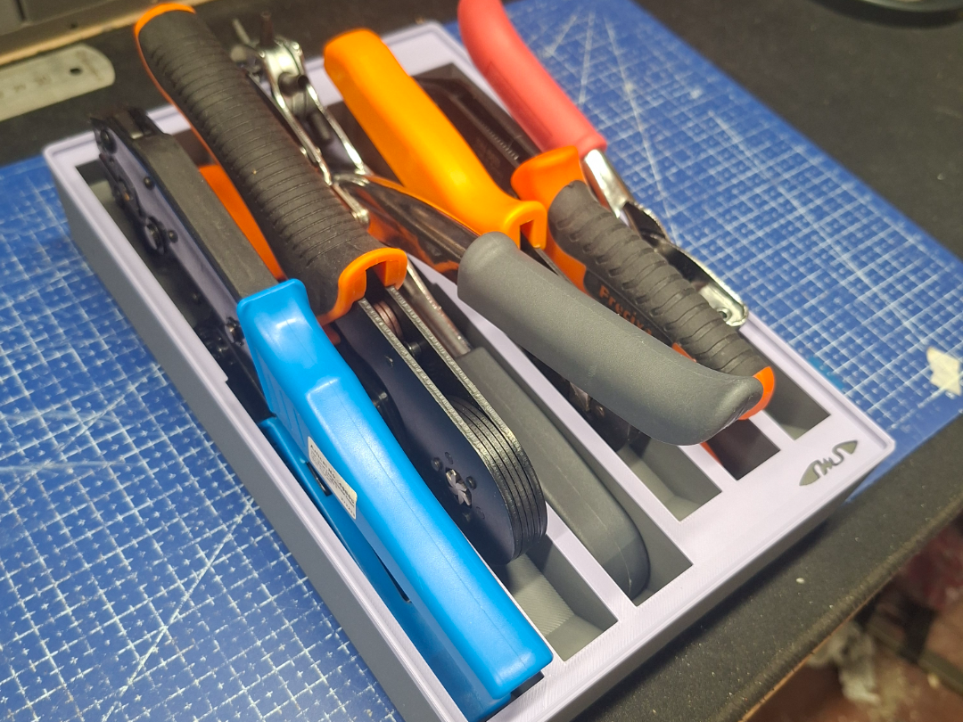 Crimping Plier Compact Holder - Gridfinity Bin