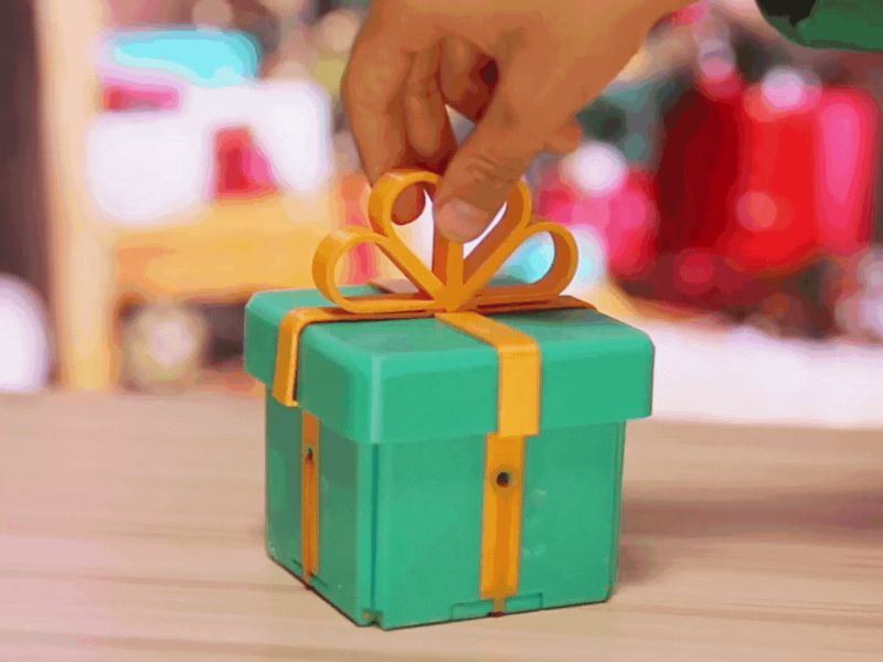 Christmas Surprise Box | Pop-Up Santa Gift Box