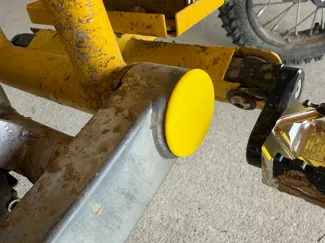 Razor MX 650 Swing arm plug