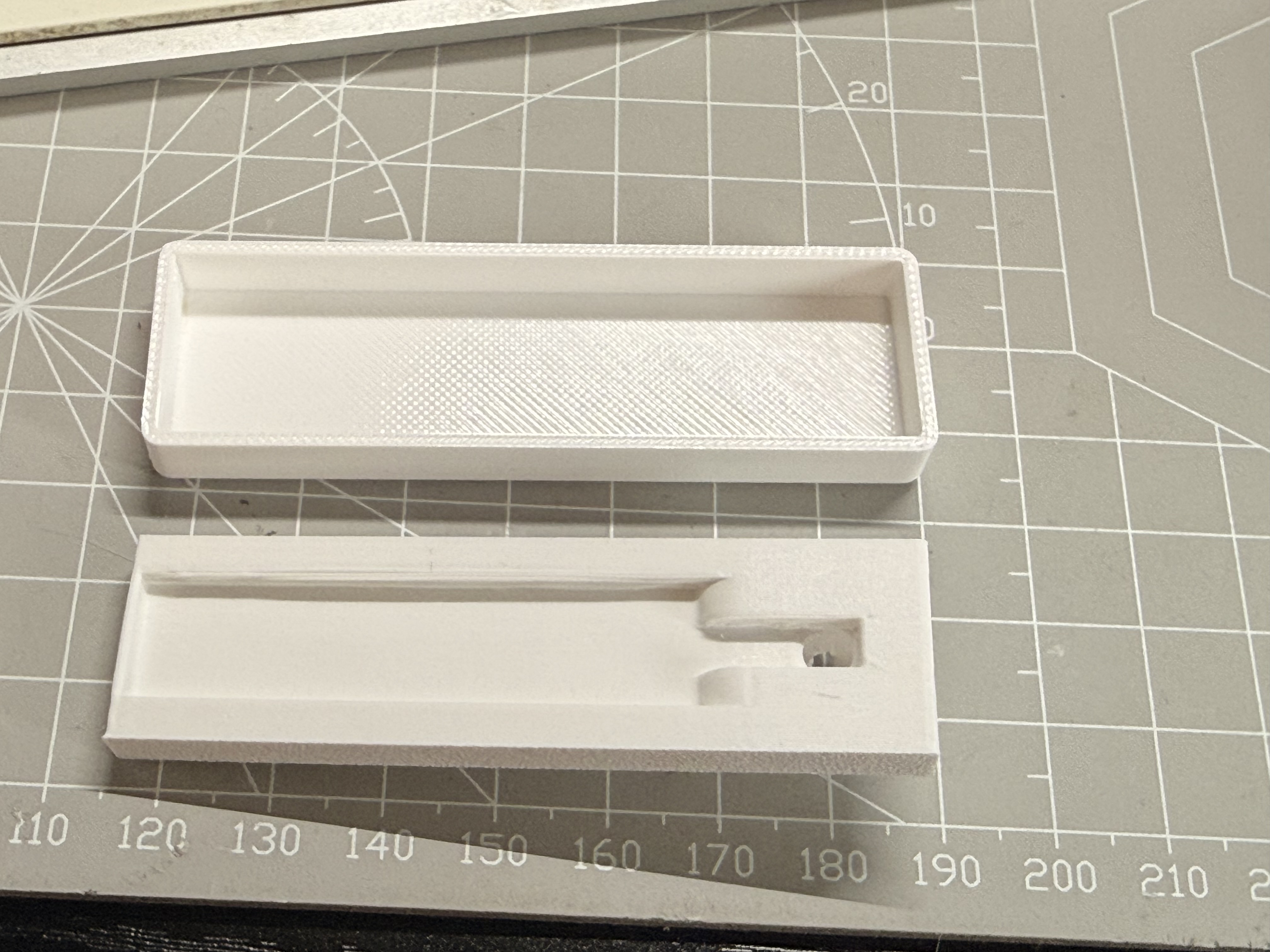 Miniatura 7 do modelo 3D 京东云亚瑟路由器外壳改造套件及5G模组/华为5G通讯壳改装套件