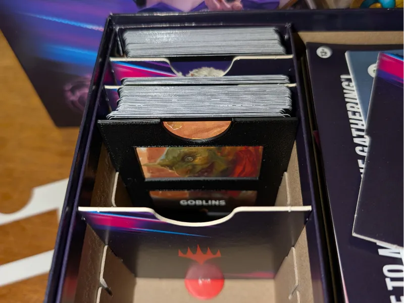 Divider for Magic the Gathering Beginner Box