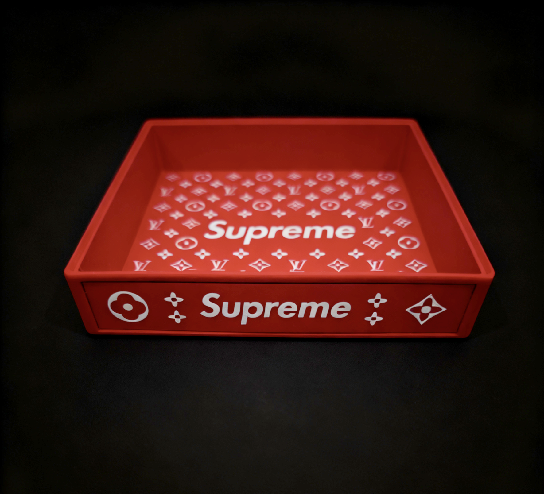 Miniatura 1 do modelo 3D Supreme&LV联名款首饰收纳盒（可堆叠）