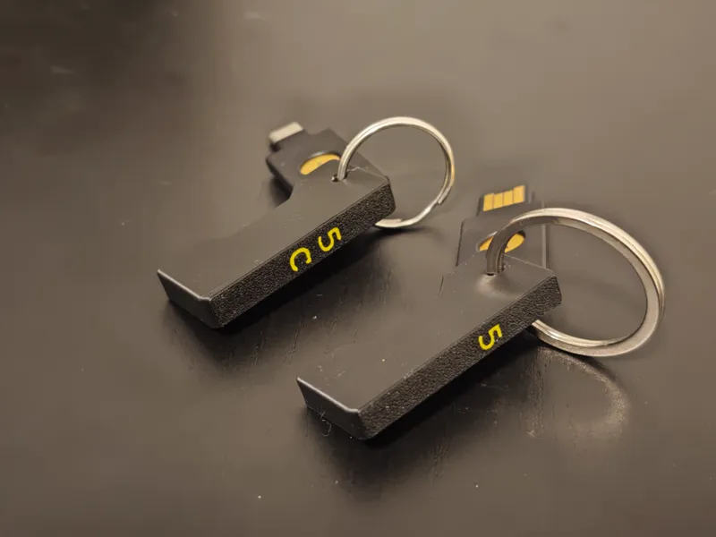 Yubikey Cover for NFC 5 and 5C with indicator