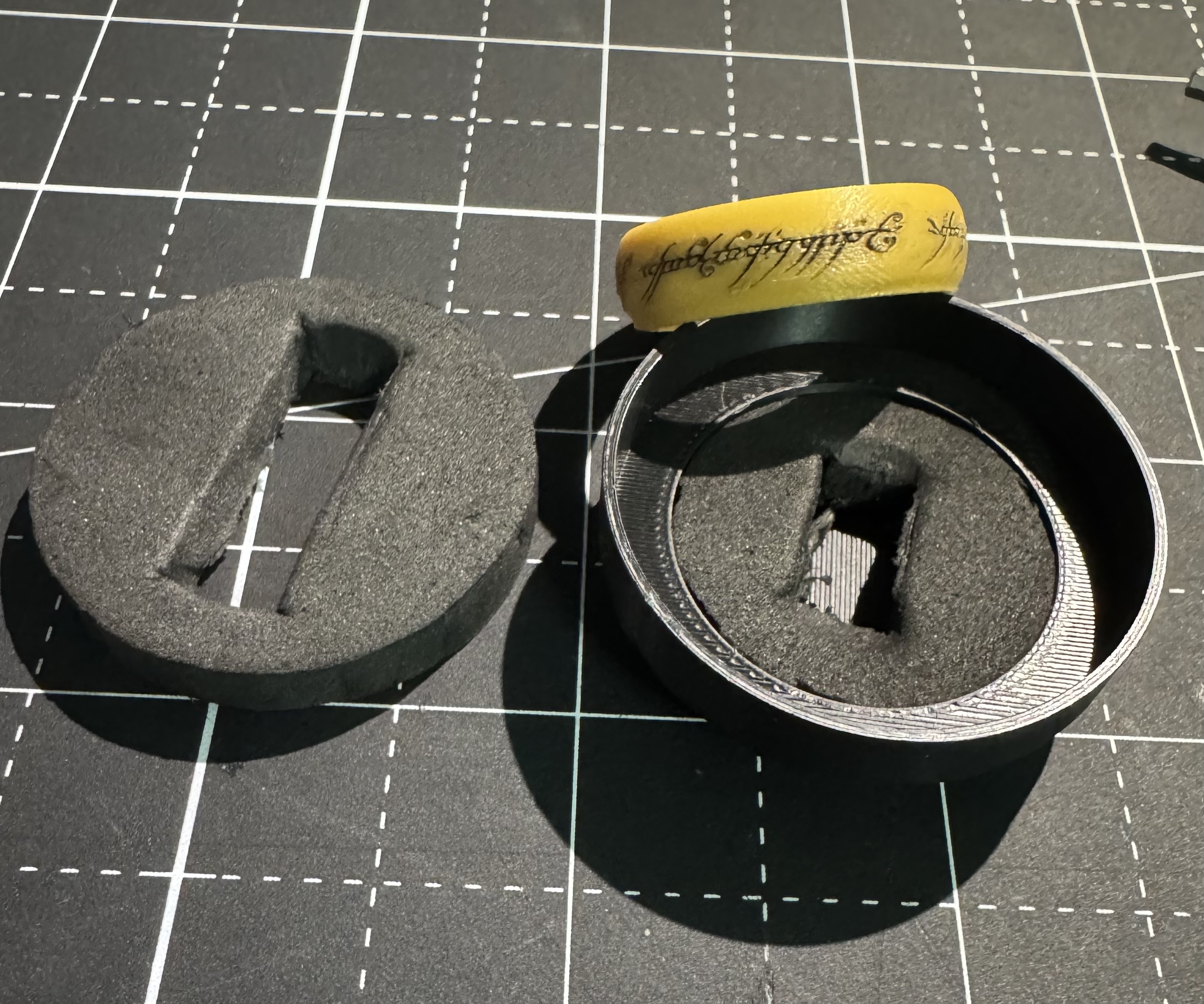 Miniatura 3 do modelo 3D Mechanical Iris Ring Box V3