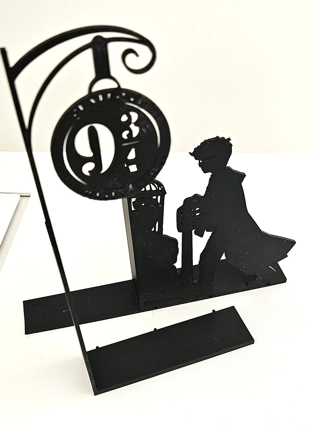 Bookend inspiredfrom Harry P Platform 9 3/4 NOCOM view 3