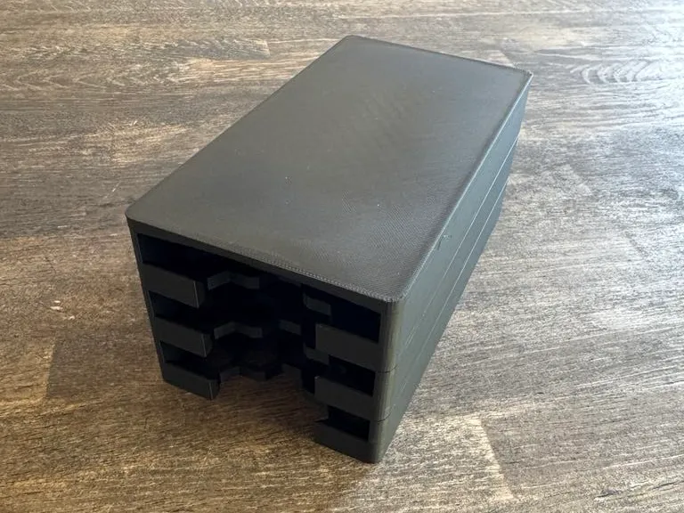 Modular Phone Hotel