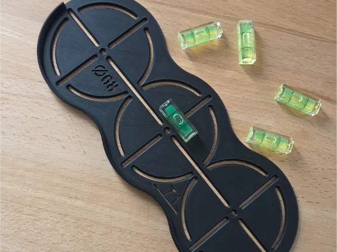 Electrical EU socket template with spirit level