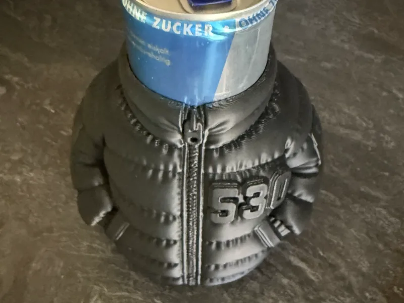 Puffer Jacket Can & Pen Holder