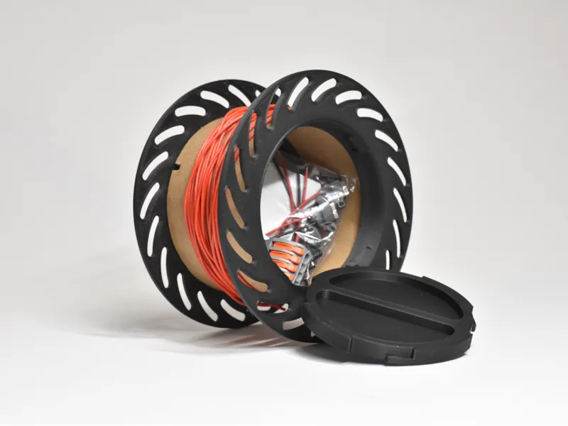Reusable spool Snap Box