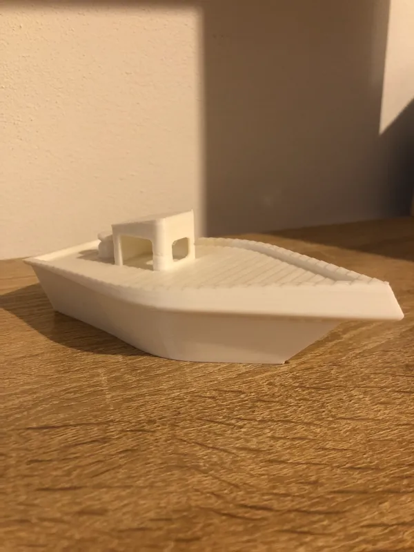Bateau jouet pour enfants