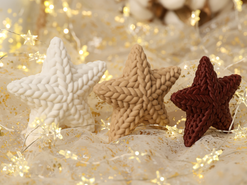 Knitted Standing Star – 3 Sizes - 1