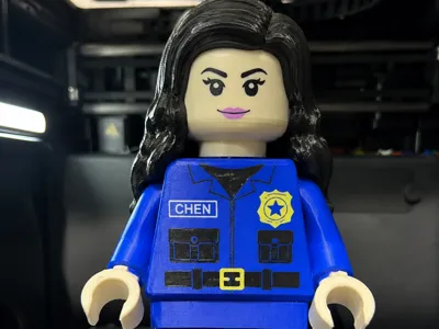 Lucy Chen Big Brick 500% Scale