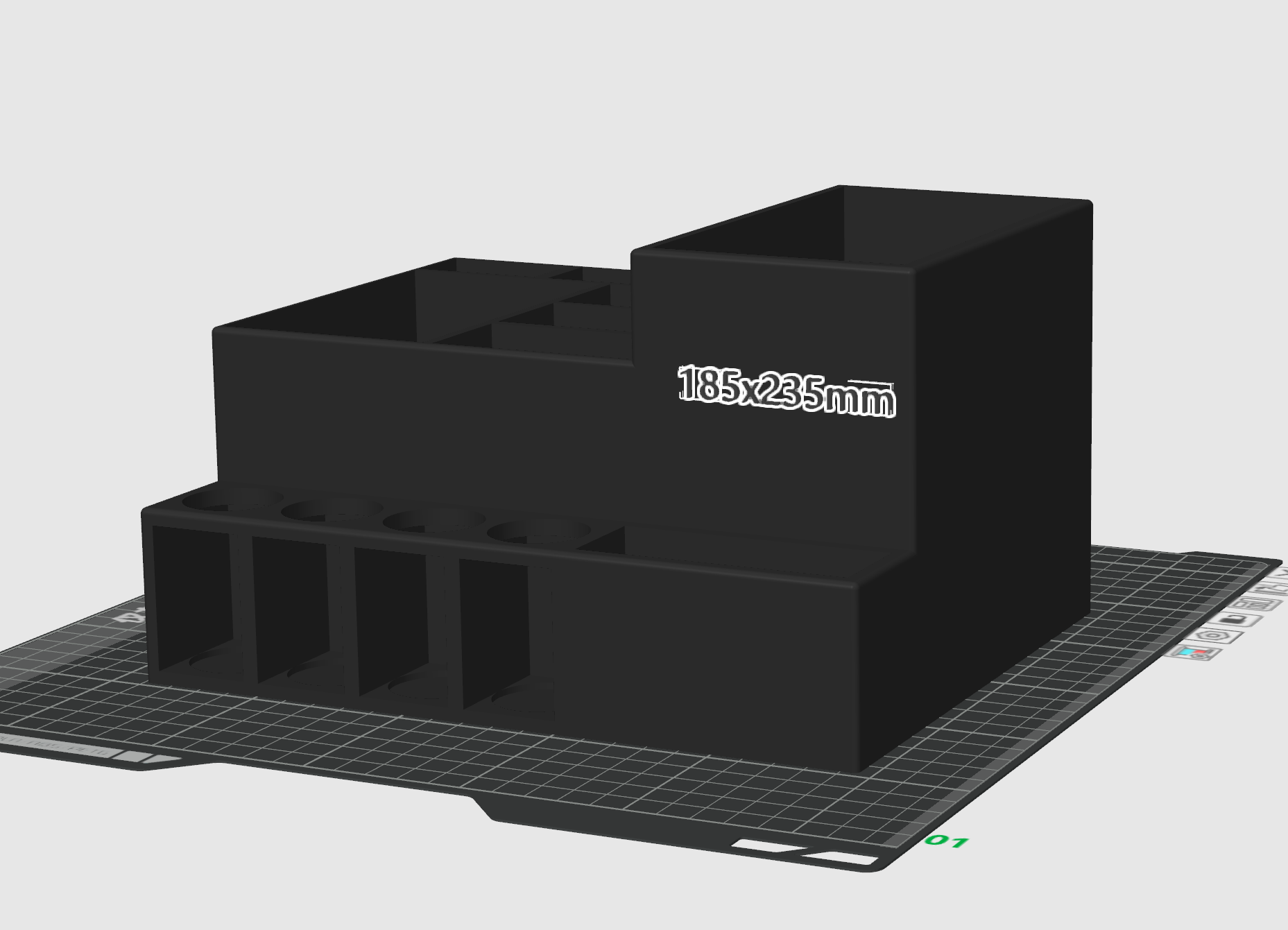 Miniatura 2 do modelo 3D 桌面收纳盒 工具架 可放胶水 钳子 螺丝刀 卷尺