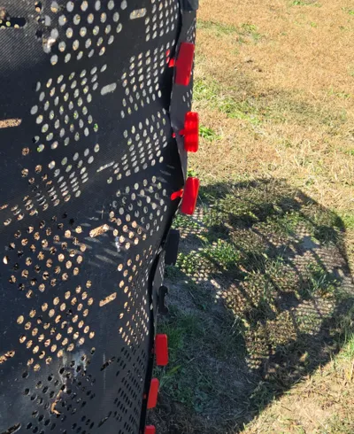 Compost Clip for Expandable Bins
