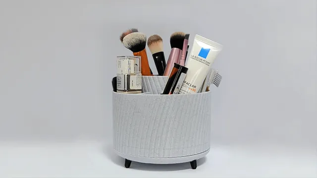 360° Makeup Brush Holder & Organizer