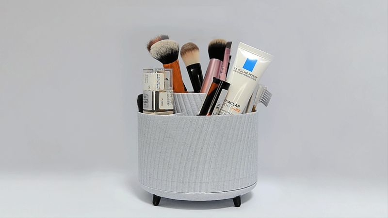 360° Makeup Brush Holder & Organizer
