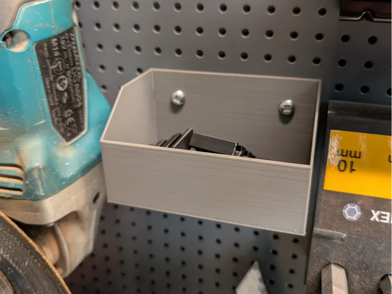 Simple bin for biltema pegboard or wall mount 