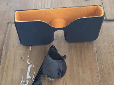 Glasses holder (for in the car)