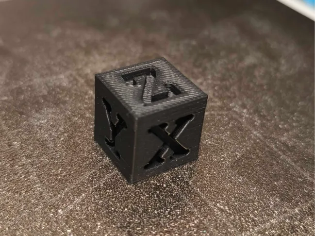 XYZ cube ONLY TAKES 3G 