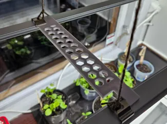 Spacer for Grow Lights (Nelson Garden No1)