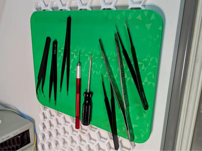 HSW Magnetic Panel – Versatile Holder