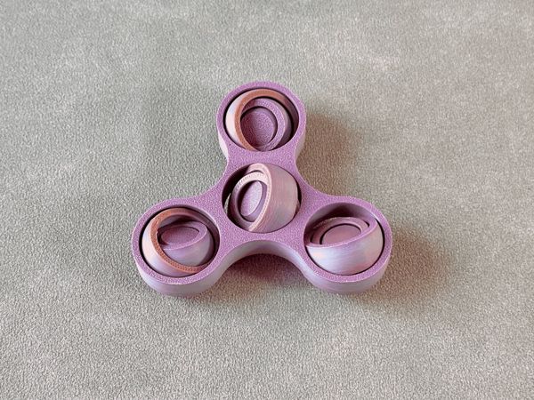 https://makerworld.bblmw.com/makerworld/model/US8c01675848eee5/design/387ab02596093fc5.gif