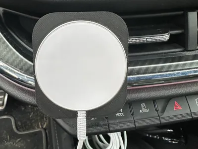 Magsafe Charger holder for car air vent