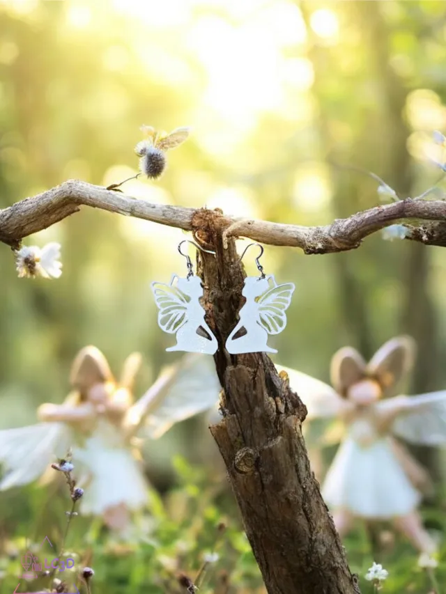 An enchanted fairy earrings