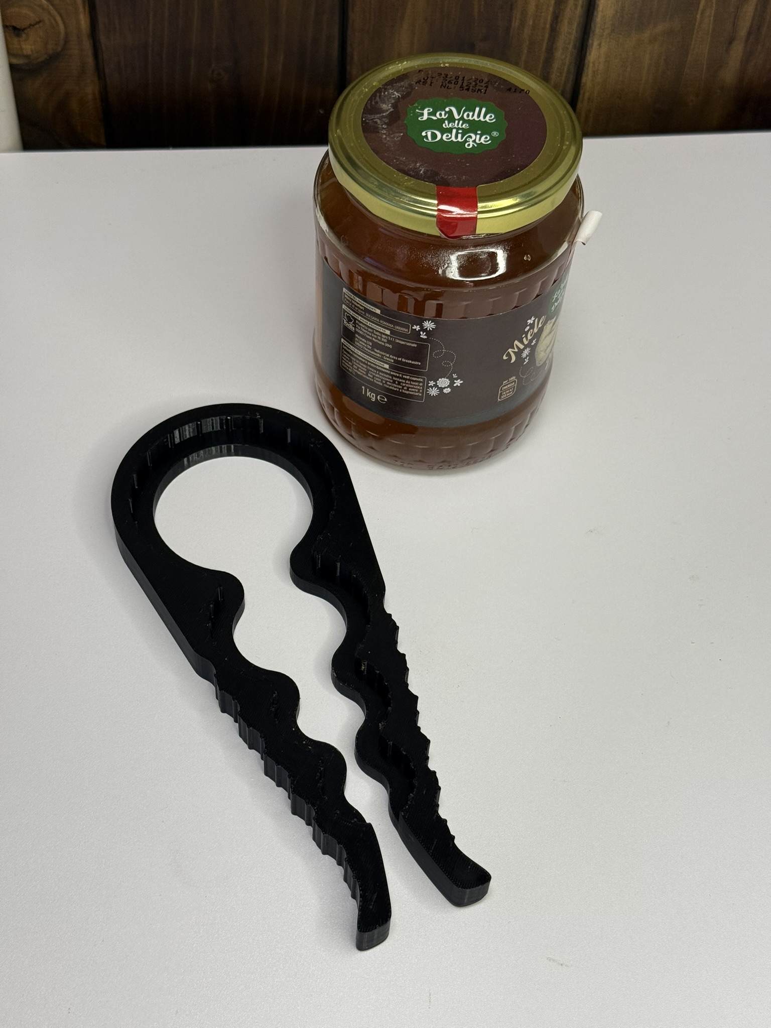 Universal Jar Opener – Easy Grip Tool - 1