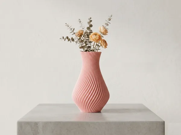 Vase hélice cannelé et torsadé
