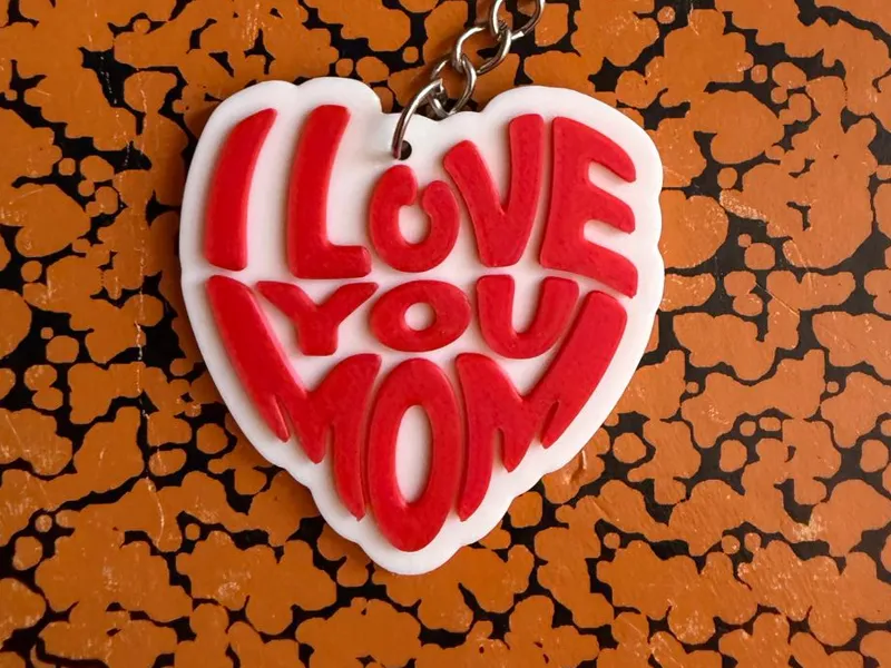 I Love You Mom - Heart Keychain