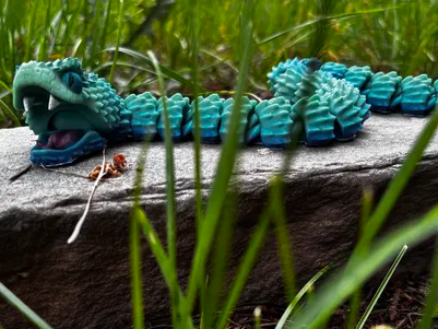 Articulated snake (viper)