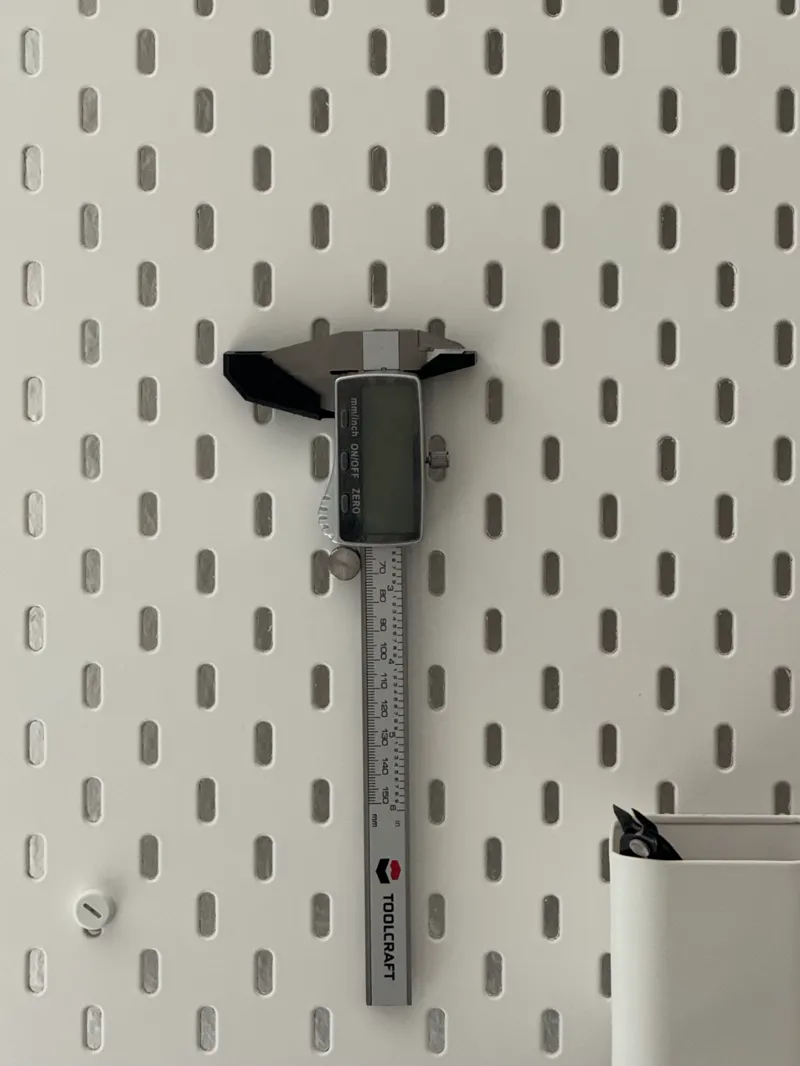 Skadis Digital Caliper Mount
