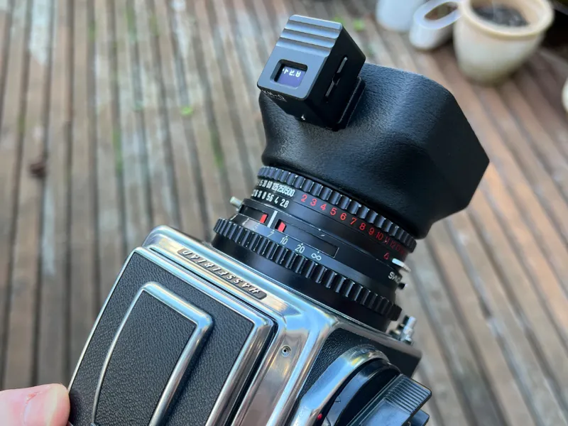 Hasselblad 80mm B50 Lens Hood With Cold Shoe
