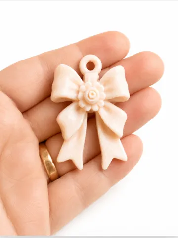 Llavero: Cute Bow Charm – Bag Charm & Keychain — vista de referencia 2