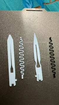 如果弹出或者收回不顺利可打印这两个弹簧