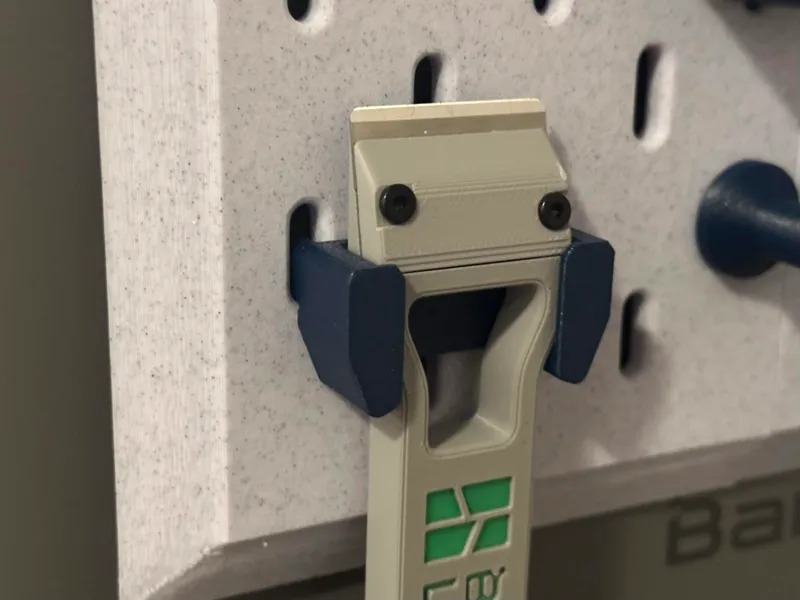 Bed Scraper Skadis Hanger