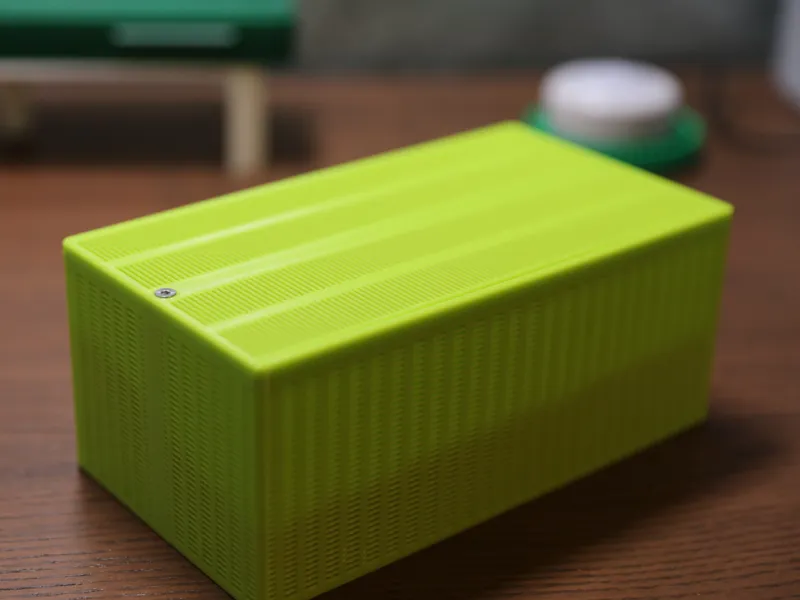 Dessicant box Large sturdy & sliding cover