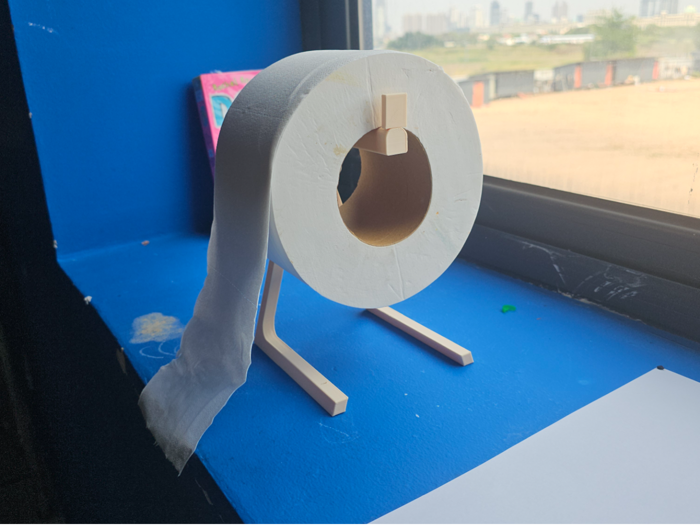 Minimal Toilet Paper Roll Stand