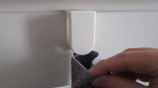 Cabinet Towel Hanger – Automatic, Magical