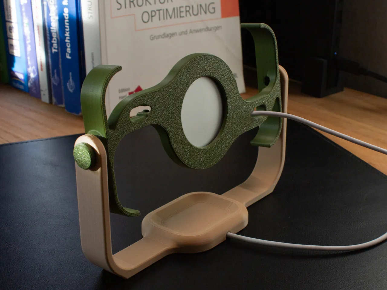 MagSafe IPhone and AirPods Pro Stand/Dock view 4
