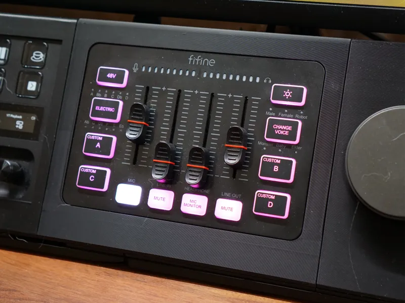 Fifine SC3 Mixer Stand for Pro Streamer Gridfinity